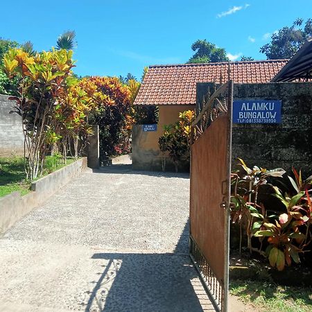 Alamku Bungalow Karangasem  Luaran gambar