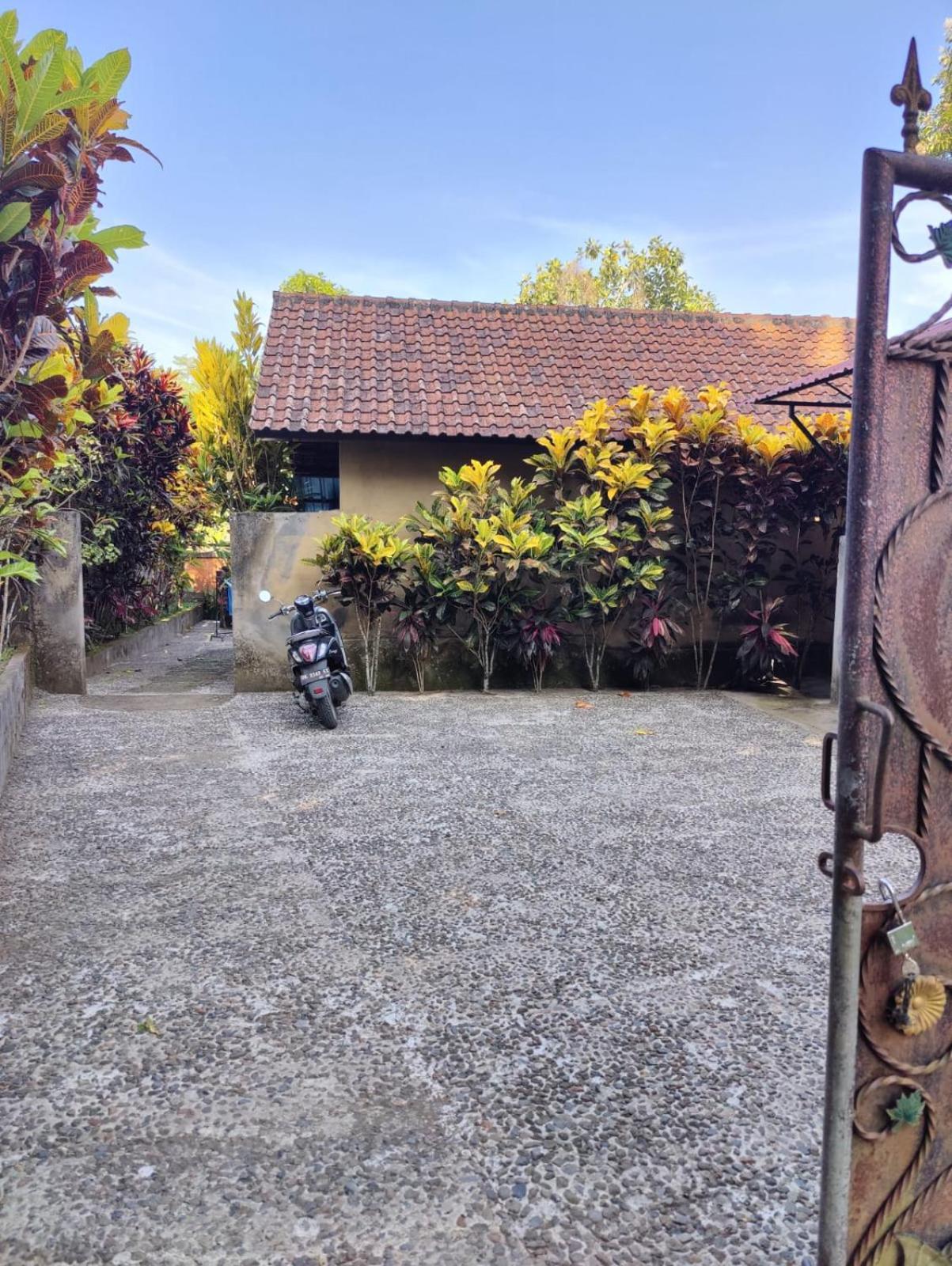 Alamku Bungalow Karangasem  Luaran gambar